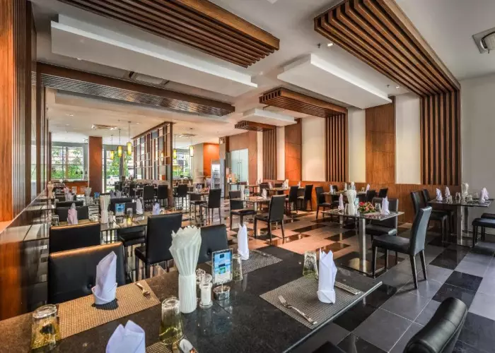 هتل فیشرمنز هربور اوربن پوکت